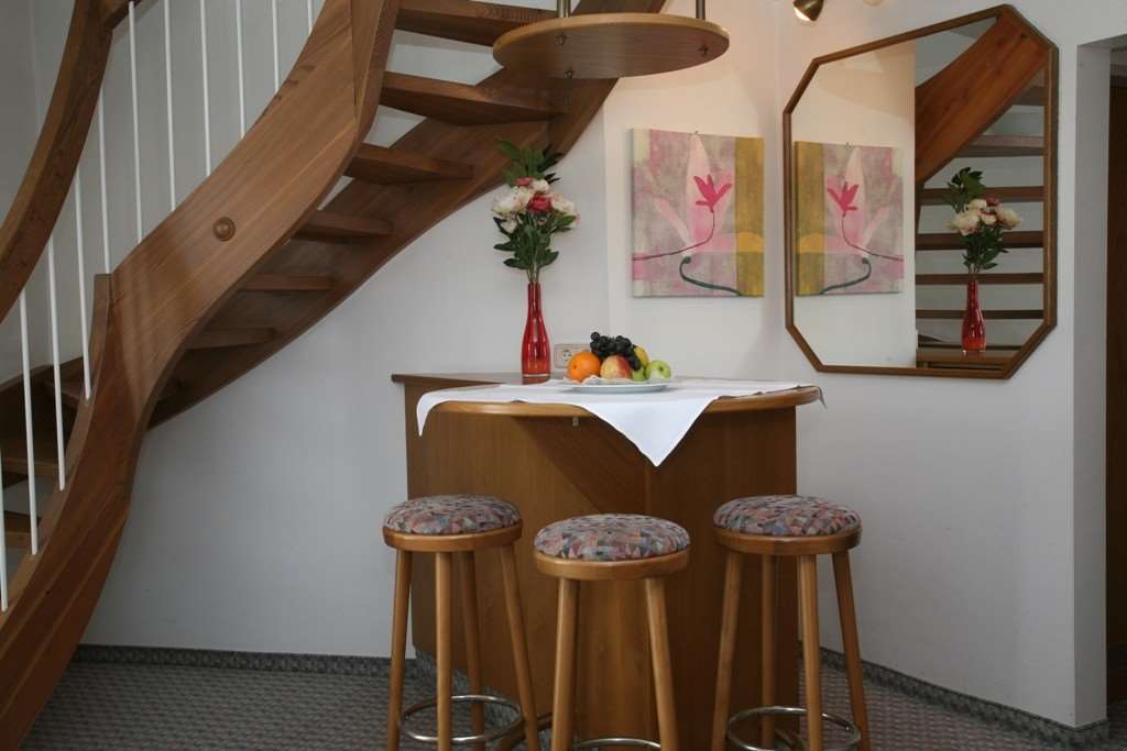 Hotel Mohren Ochsenhausen Номер фото